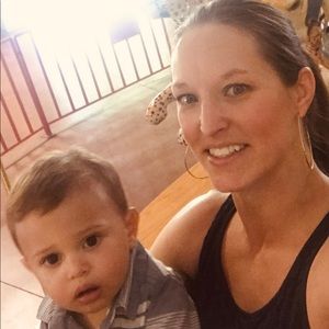 Meet your Posher, Angela